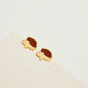 Little Oh - Stud Earrings ( Brown Hedgehog)
