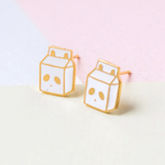 Load image into Gallery viewer, Little Oh - Stud Earrings (Panda Carton)
