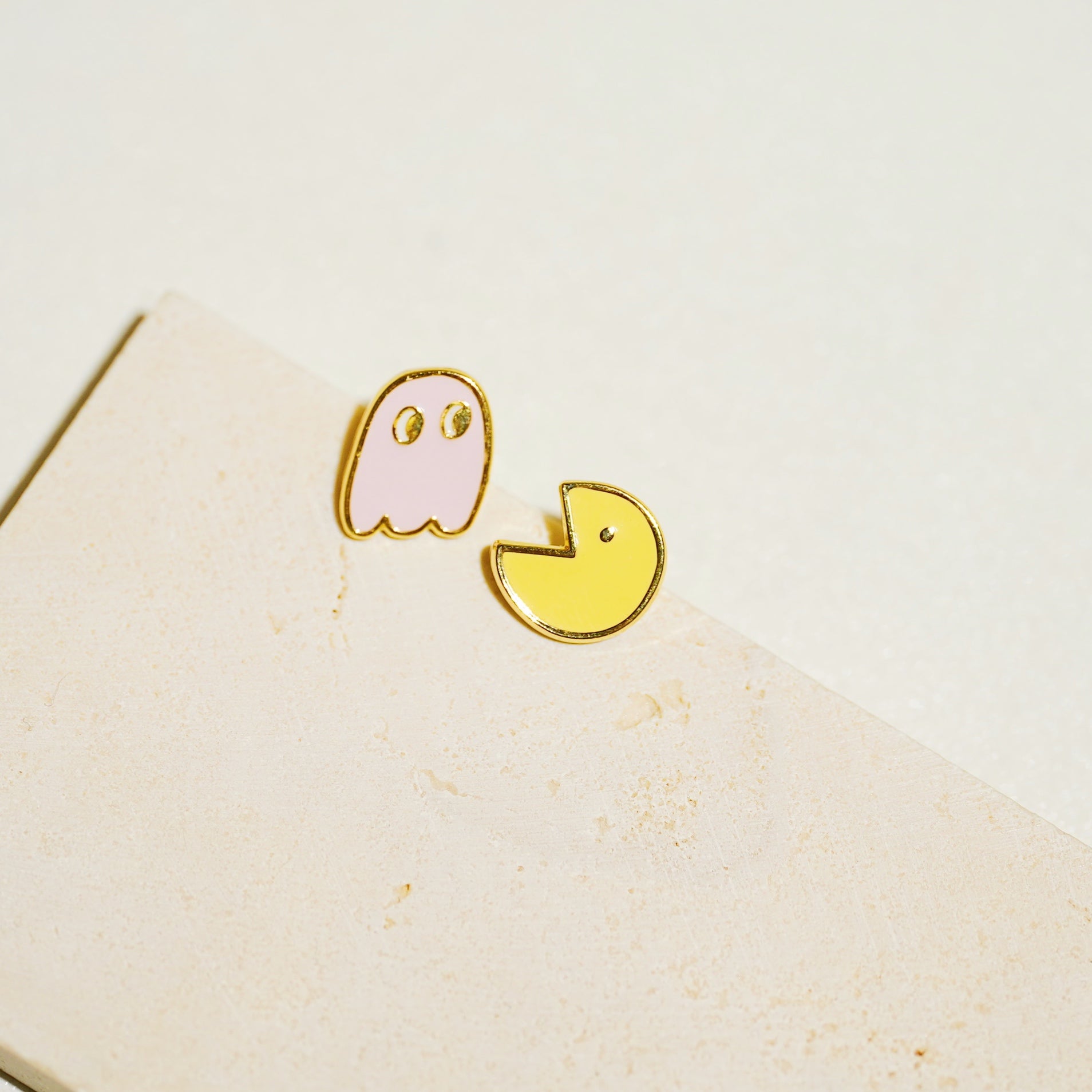 Little Oh - Stud Earrings (小精靈 パックマン Pac Man)