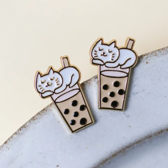 Little Oh - Stud Earrings (Cat on Bubble Tea)