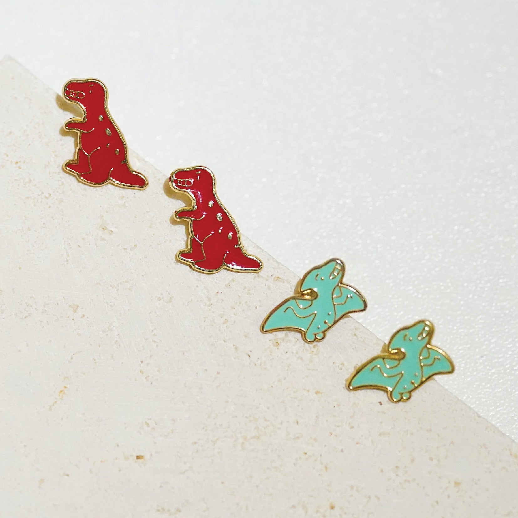 Little Oh - Stud Earrings (Red Rex)