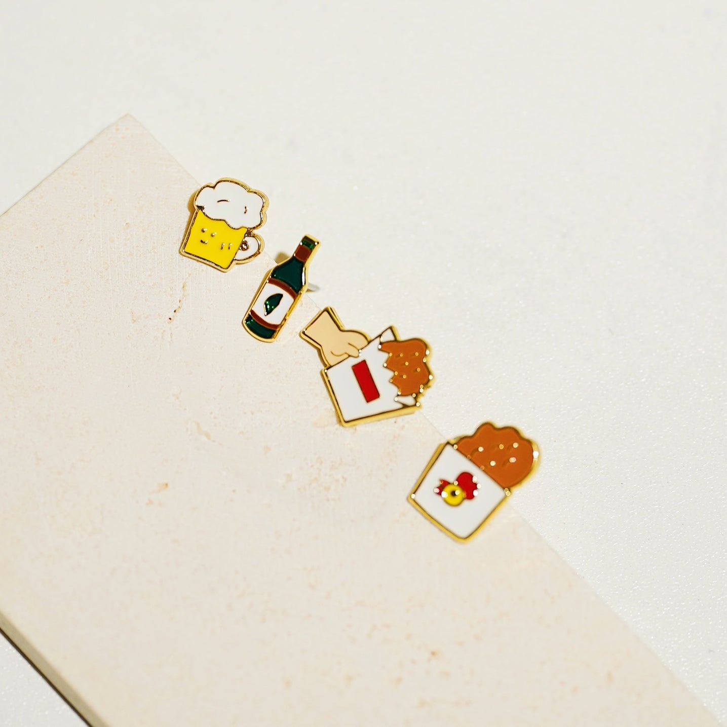 Little Oh - Stud Earrings (Taiwan Chicken Cutlet)